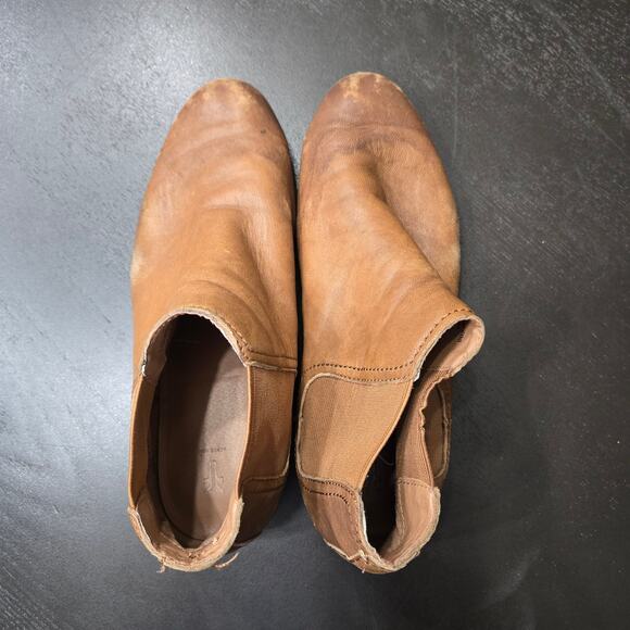 Frye Mallory Distressed Ankle Boots Women's 8.5 - Picture 8 of 8